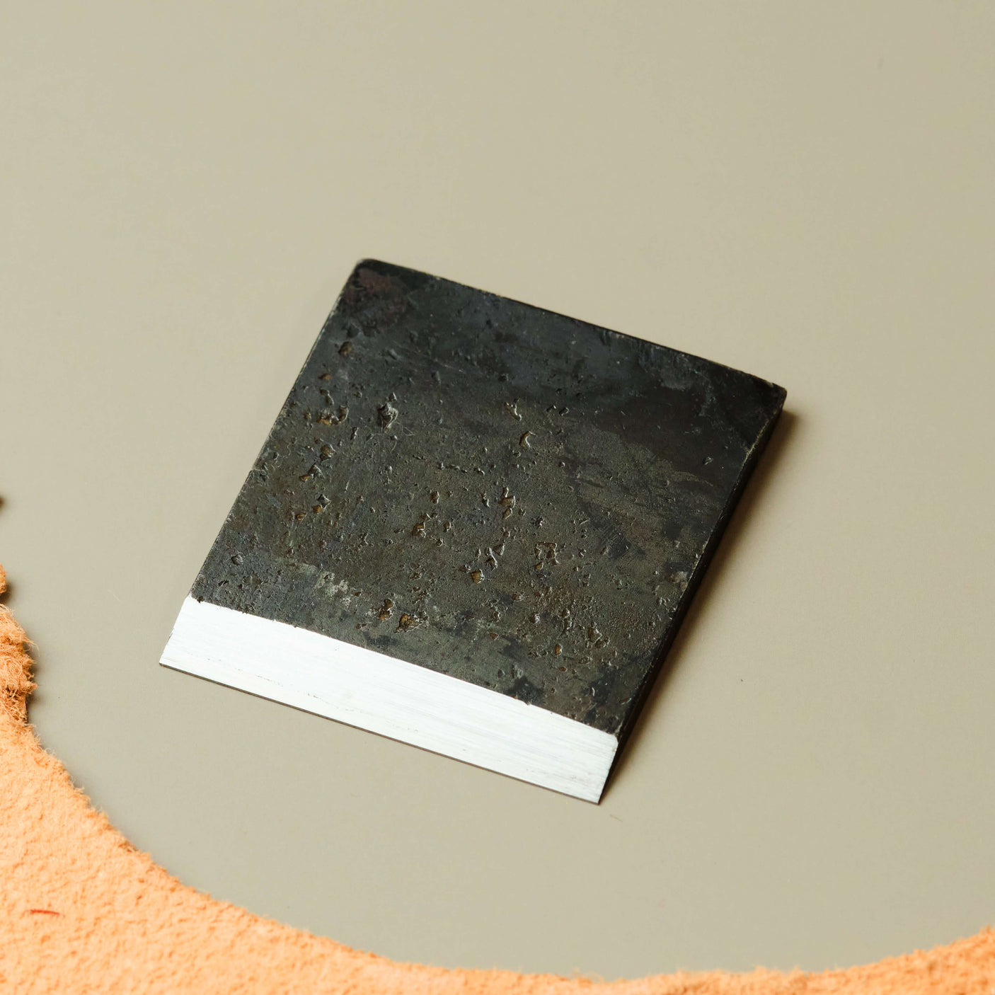 Chizoku Hiraganna Plane by Mizuno-san - 48mm