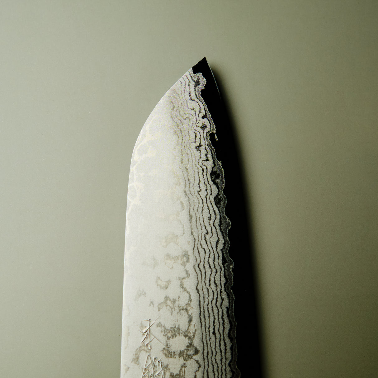 Damascus VG10 Santoku Knife - 165mm