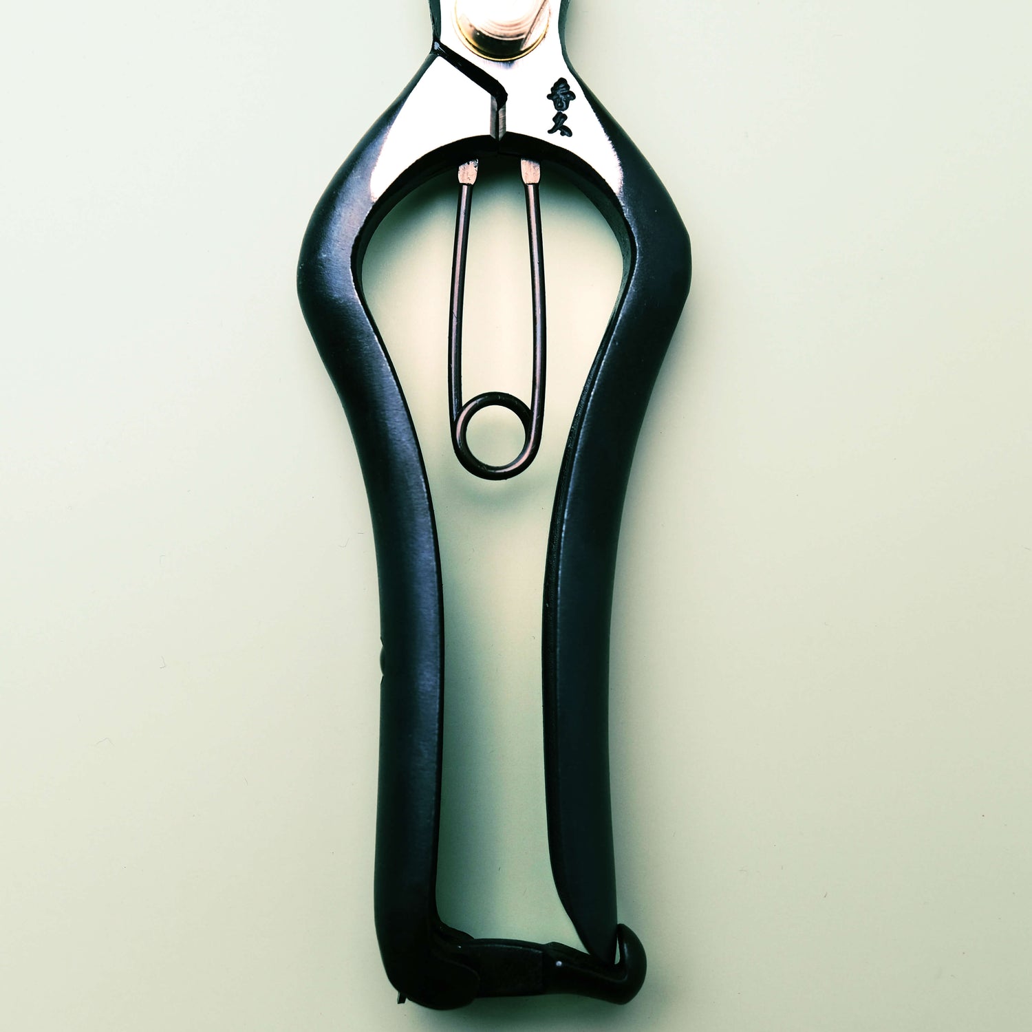 Handmade Japanese Budding Snips - 200mm