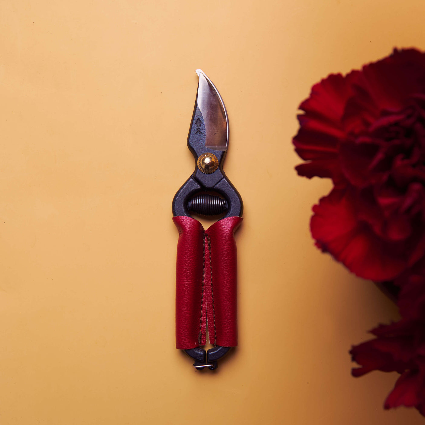Handmade Japanese Mini Secateurs - 140mm