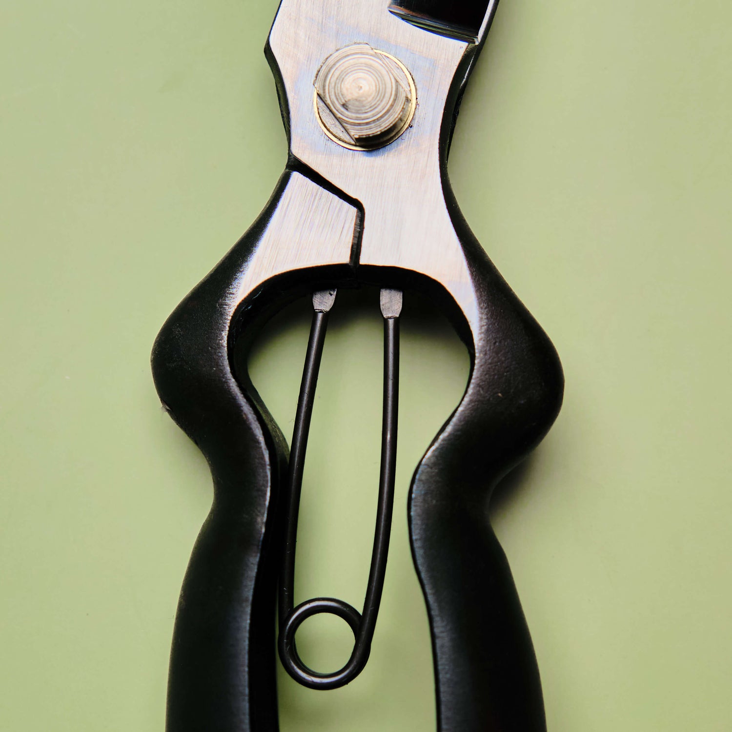 Handmade Japanese Large Handle Secateurs - 200mm