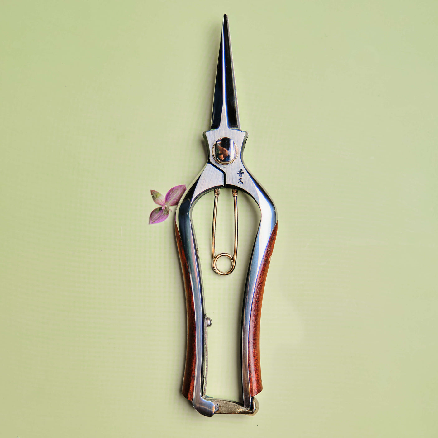 Handmade Japanese Bubinga Handle Snips - 200mm