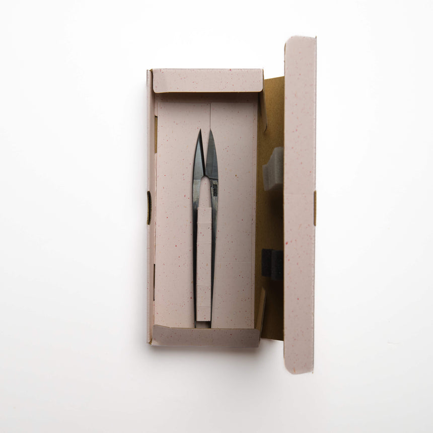 Kenshi Tume Black Grip Scissors - 140mm