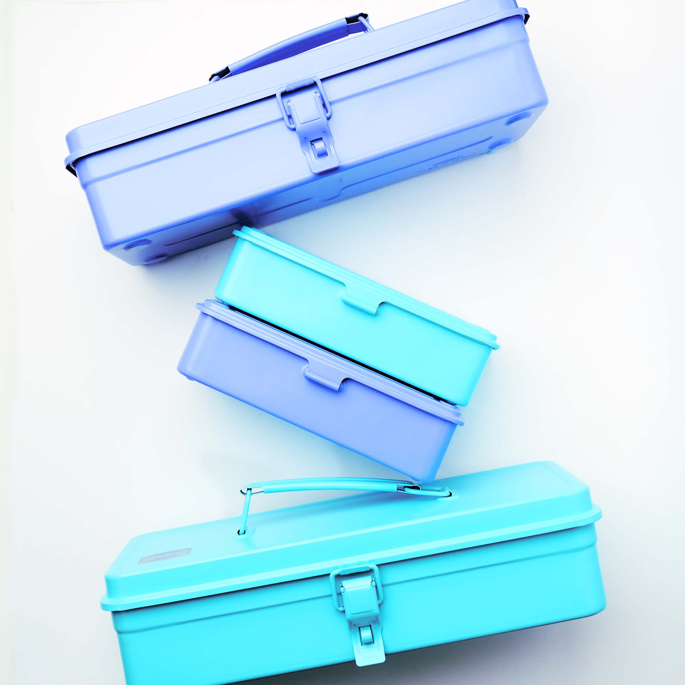 TOYO Trunk Shape Toolbox T-320 FM (Fuji Purple)