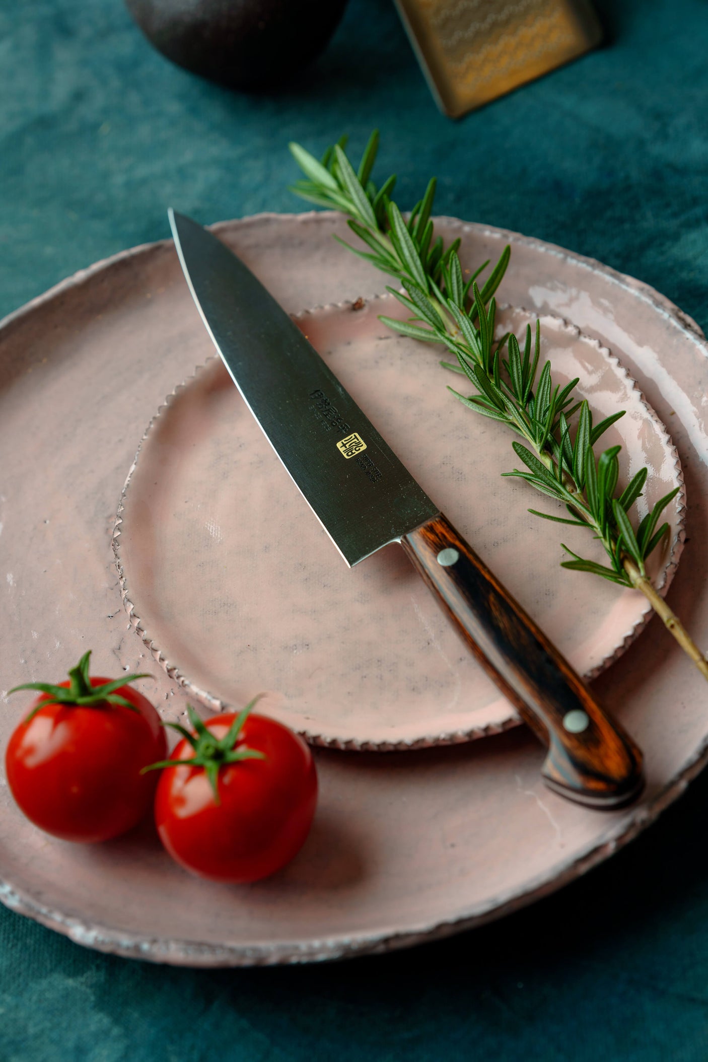 Polished Chef's Knife - Gyuto - 210mm