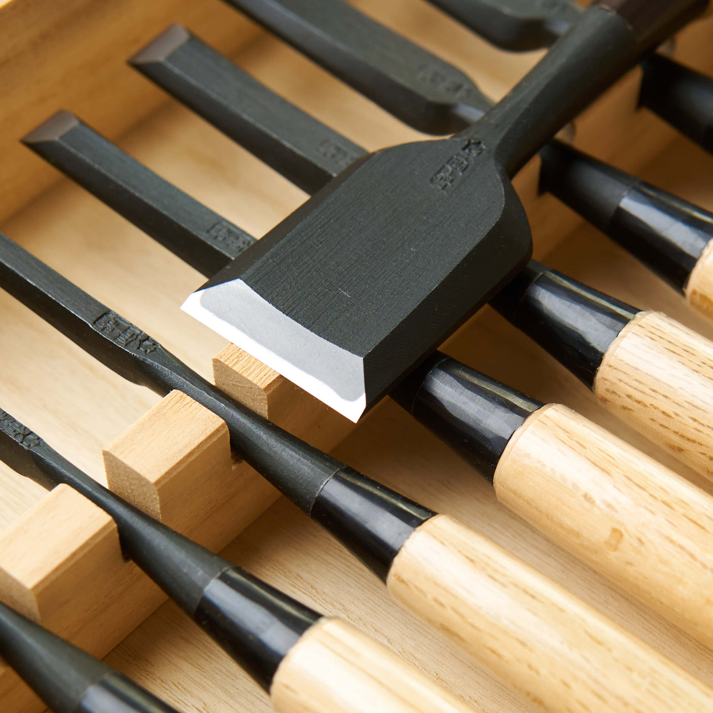 Tasai Bench Chisel Set - 10pcs