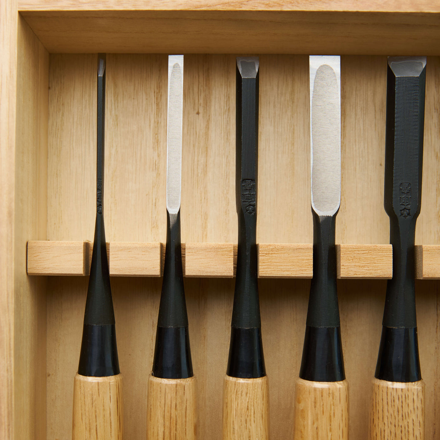 Tasai Bench Chisel Set - 10pcs