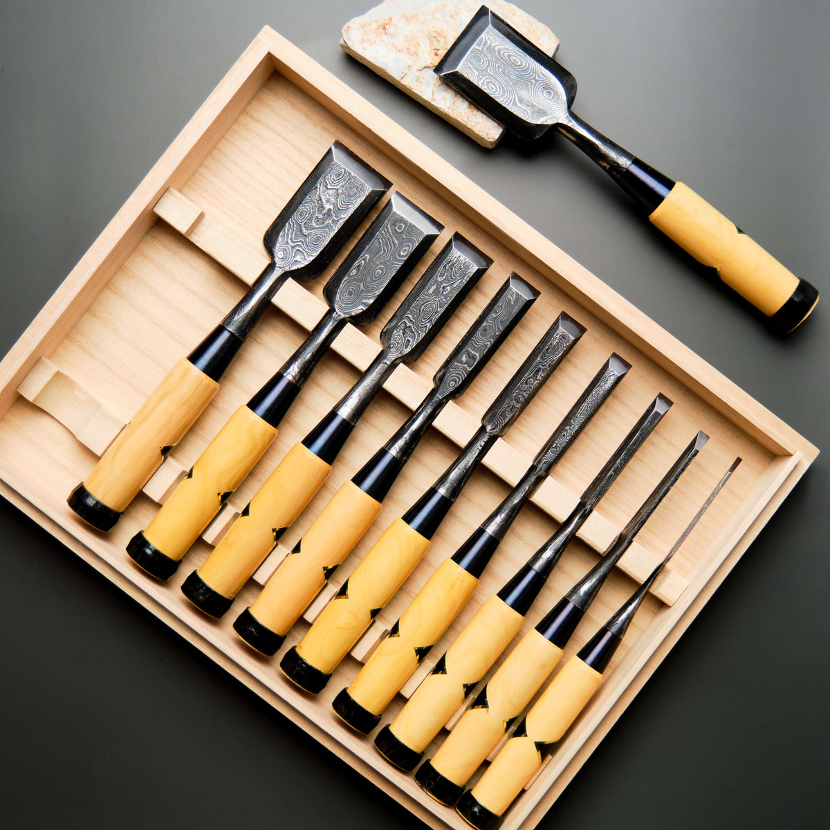 Suminagashi Damascus Bench Chisel Set - Boxwood Handles
