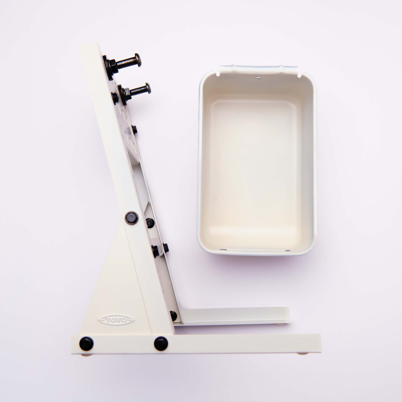 TOYO HBS Desktop Organiser (White)