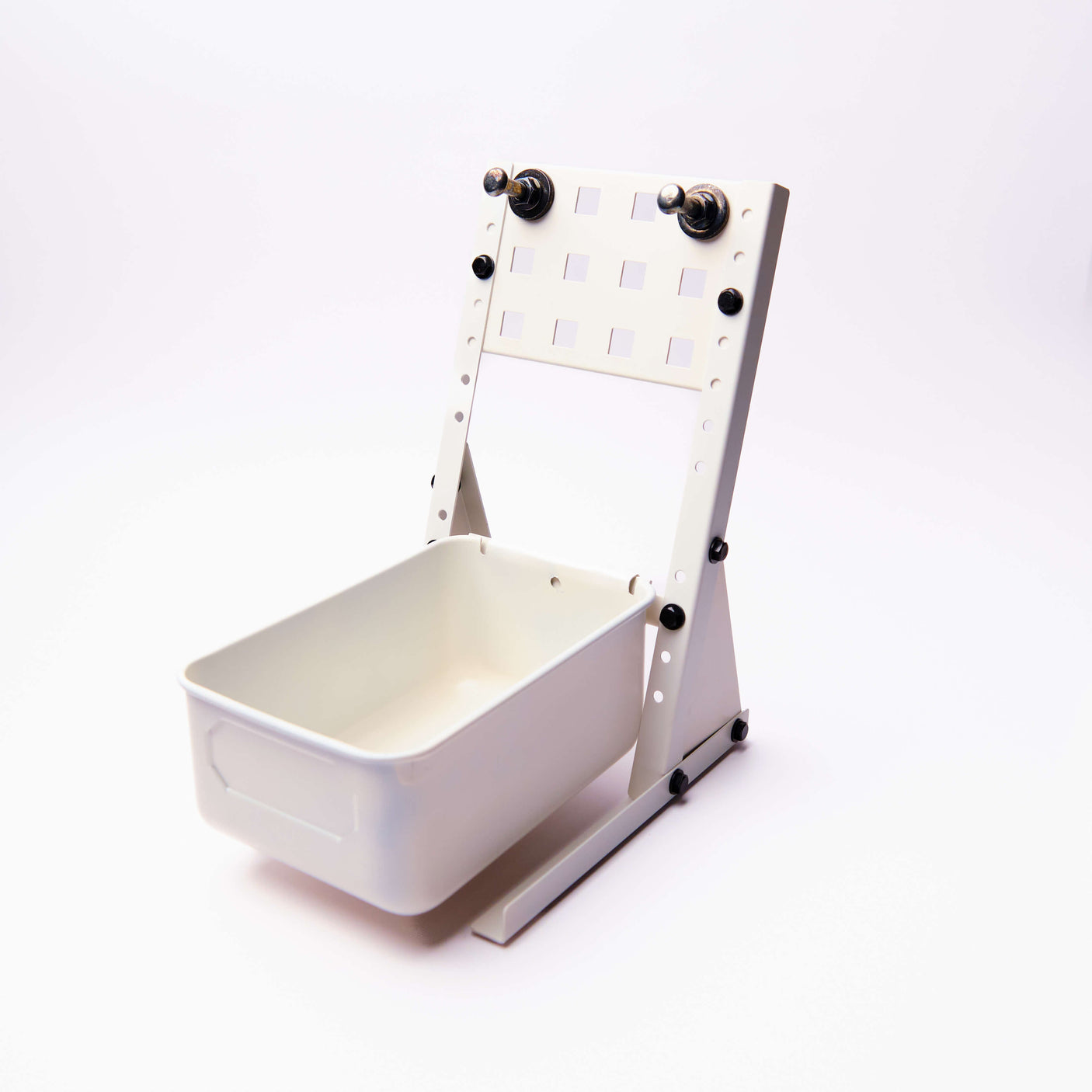 TOYO HBS Desktop Organiser (White)