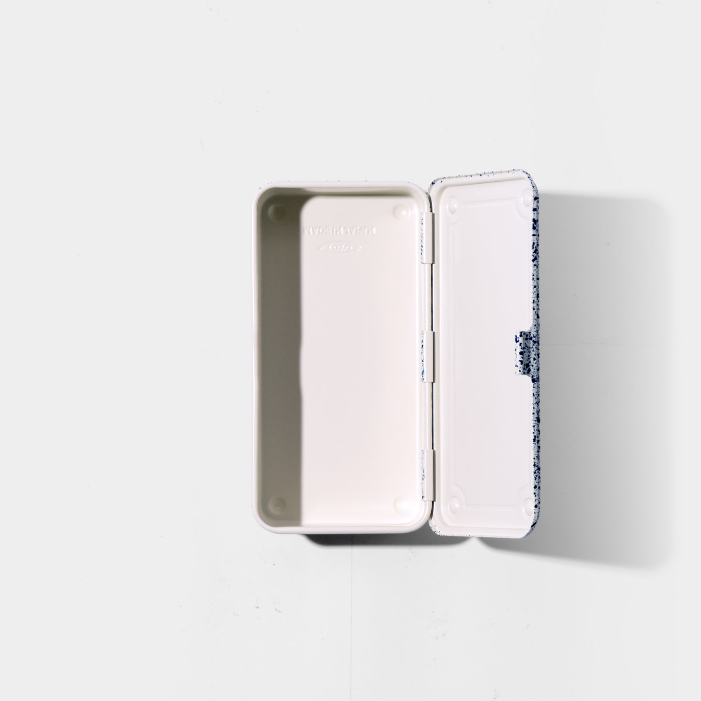 TOYO Trunk Shape Toolbox T-190 JWI (Japanese white indigo)
