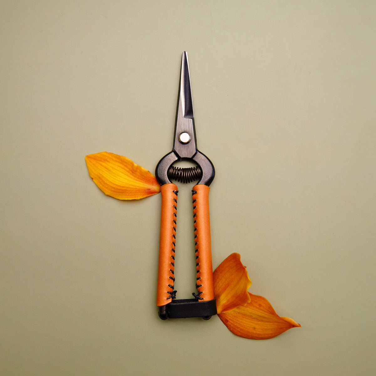 Handmade Japanese Tan Leather Handled Snips - 190mm