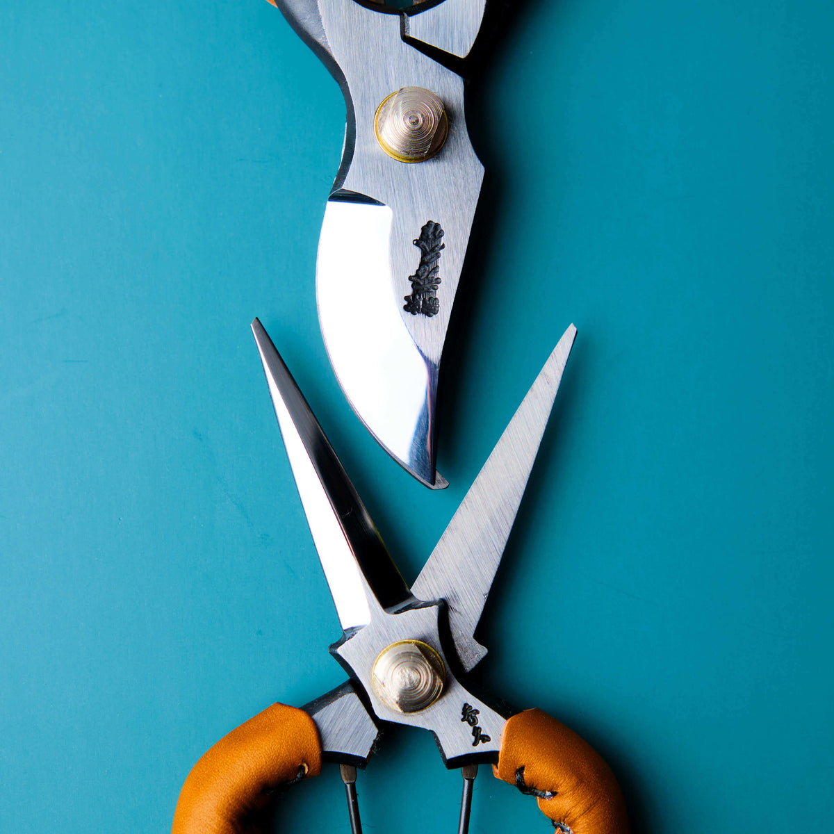 Handmade Japanese Tan Leather Handled Secateurs - 200mm