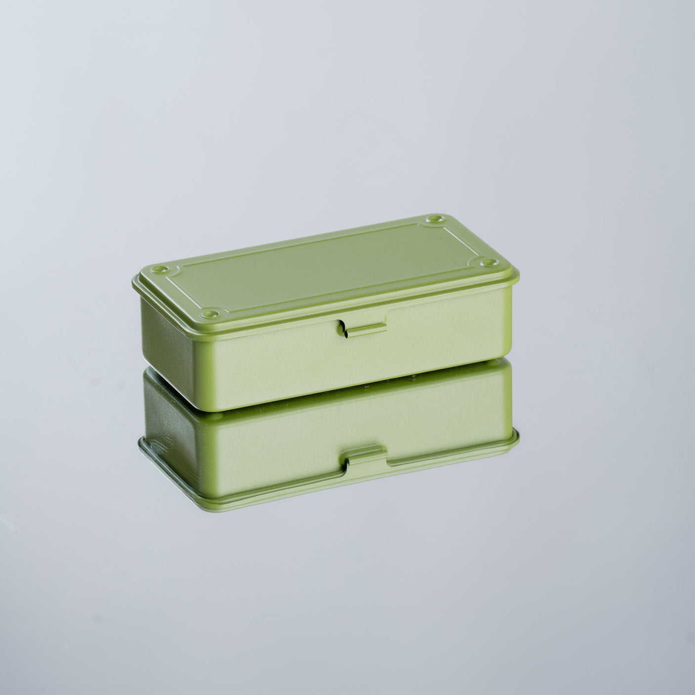 TOYO Trunk Shape Toolbox T-190 JG (Japanese tea Green)