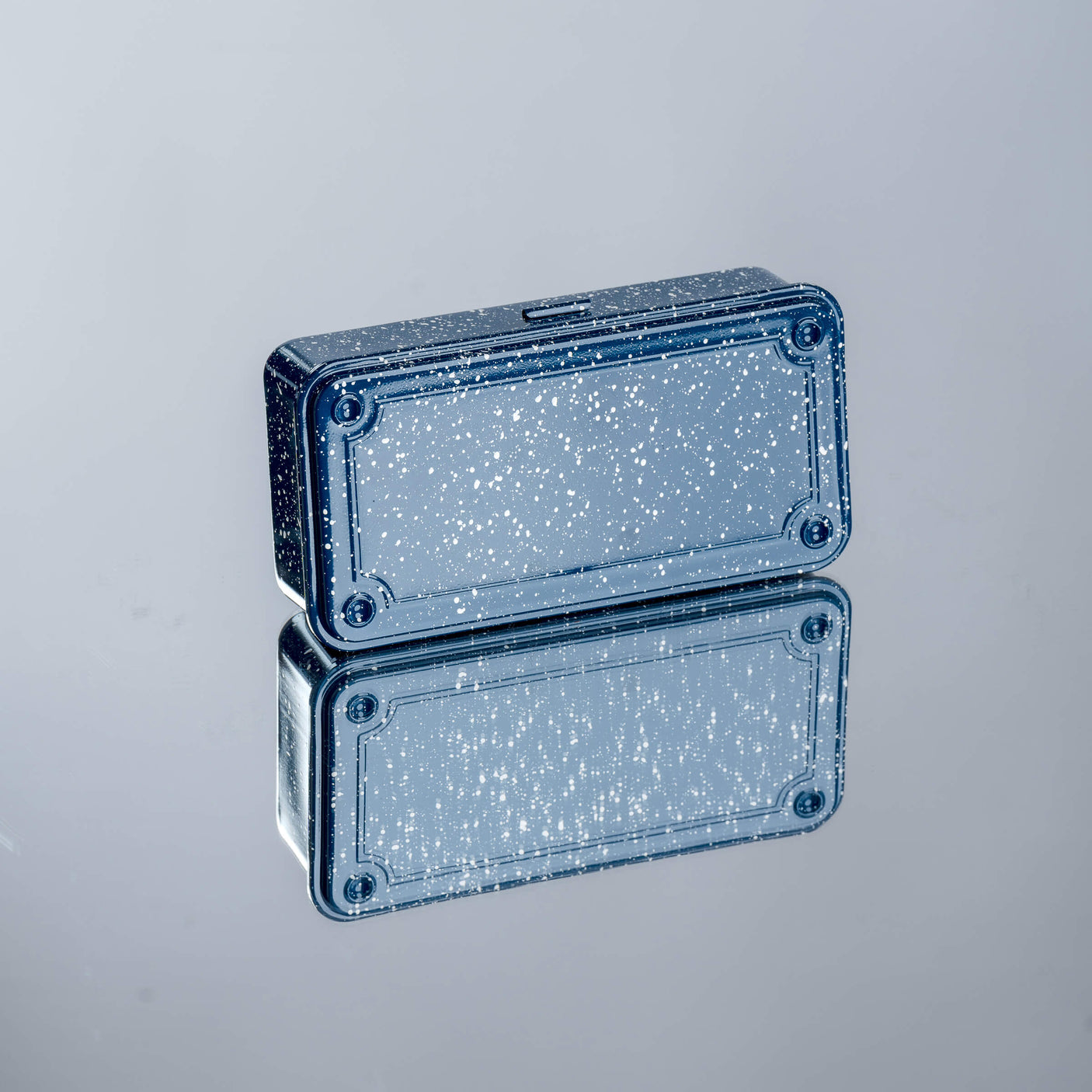 TOYO Trunk Shape Toolbox T-190 JI (Japanese Indigo)