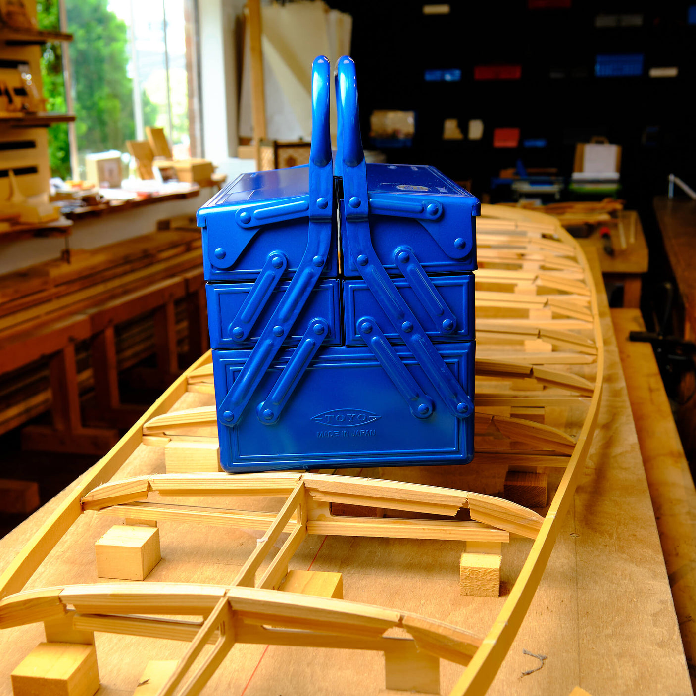 TOYO Double-Cantilever Toolbox GT-350 B (Blue)