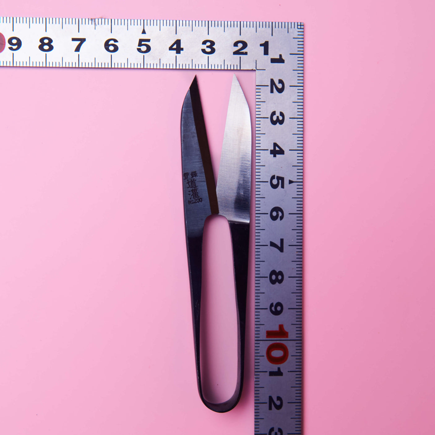 Nagaha Embroidery Snips - 105mm