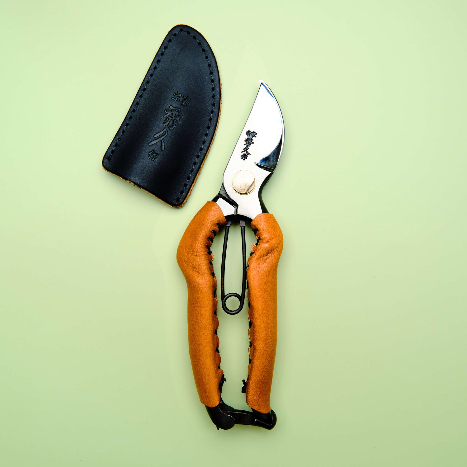 Handmade Japanese Tan Leather Handled Secateurs - 180mm