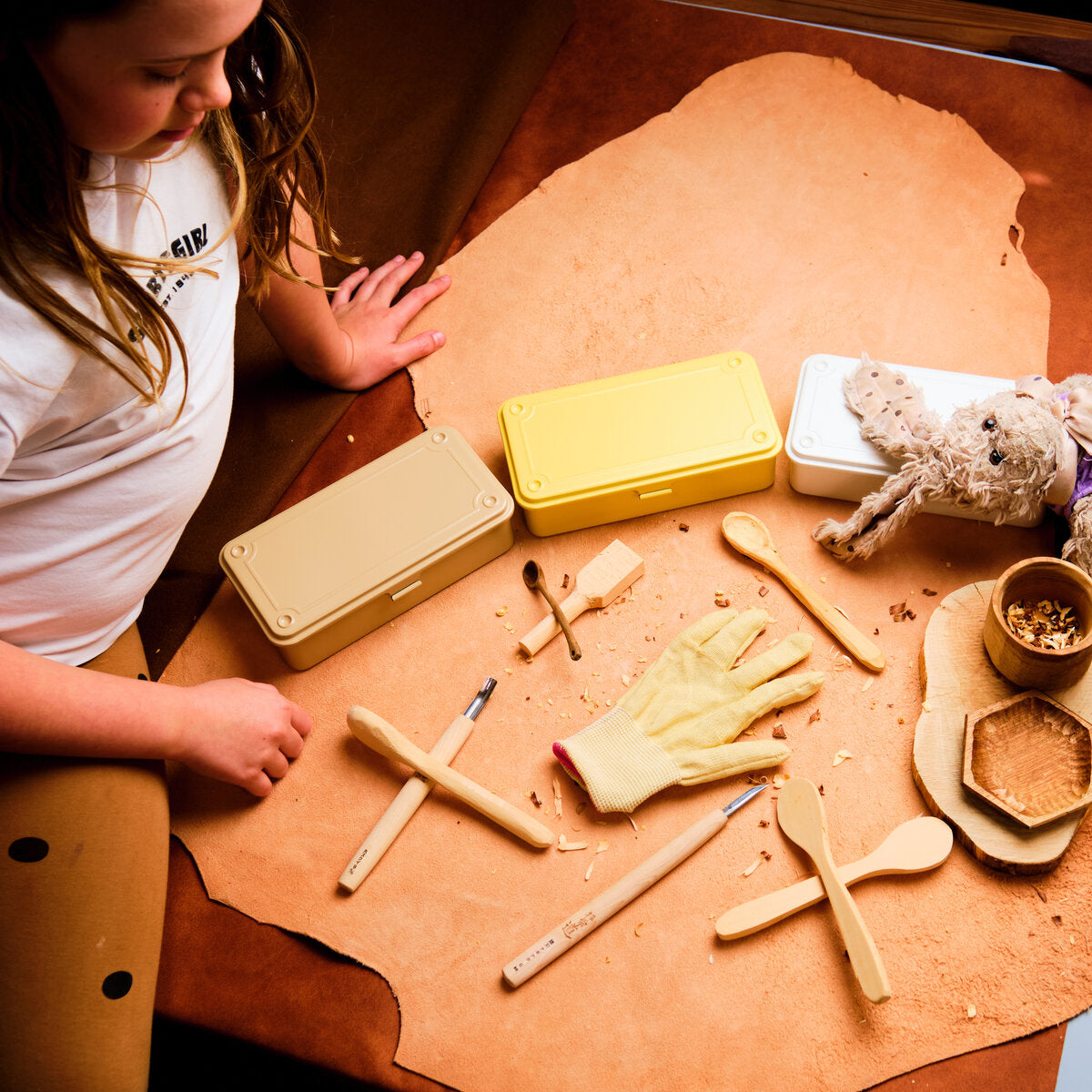 TOYO Trunk Shape Toolbox T-190 Y (Italian yellow)