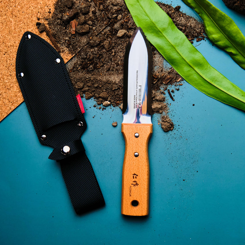 Japanese Planting & Weeding With Compact Hori Hori