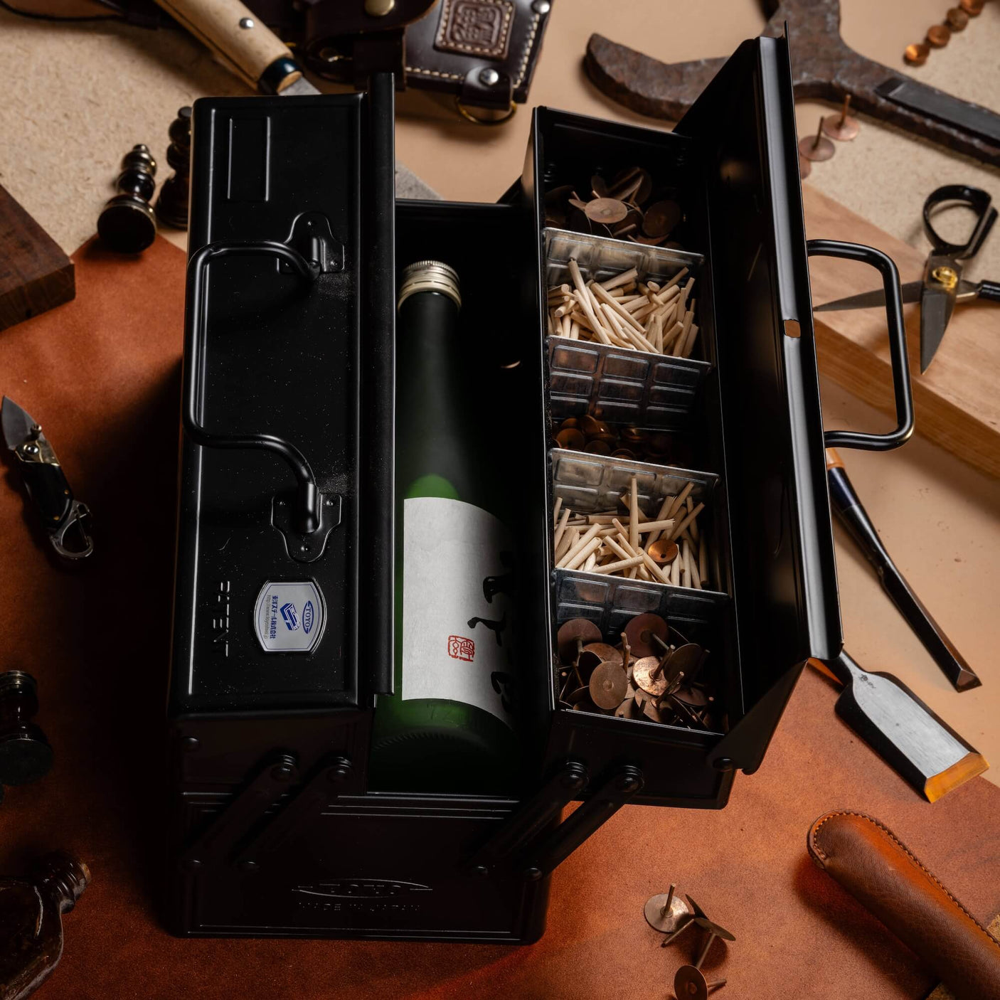 TOYO Cantilever Toolbox ST-350 BK (Black)