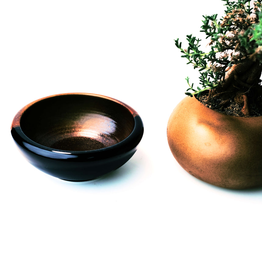 Black and Red Glazed Ikebana Vase