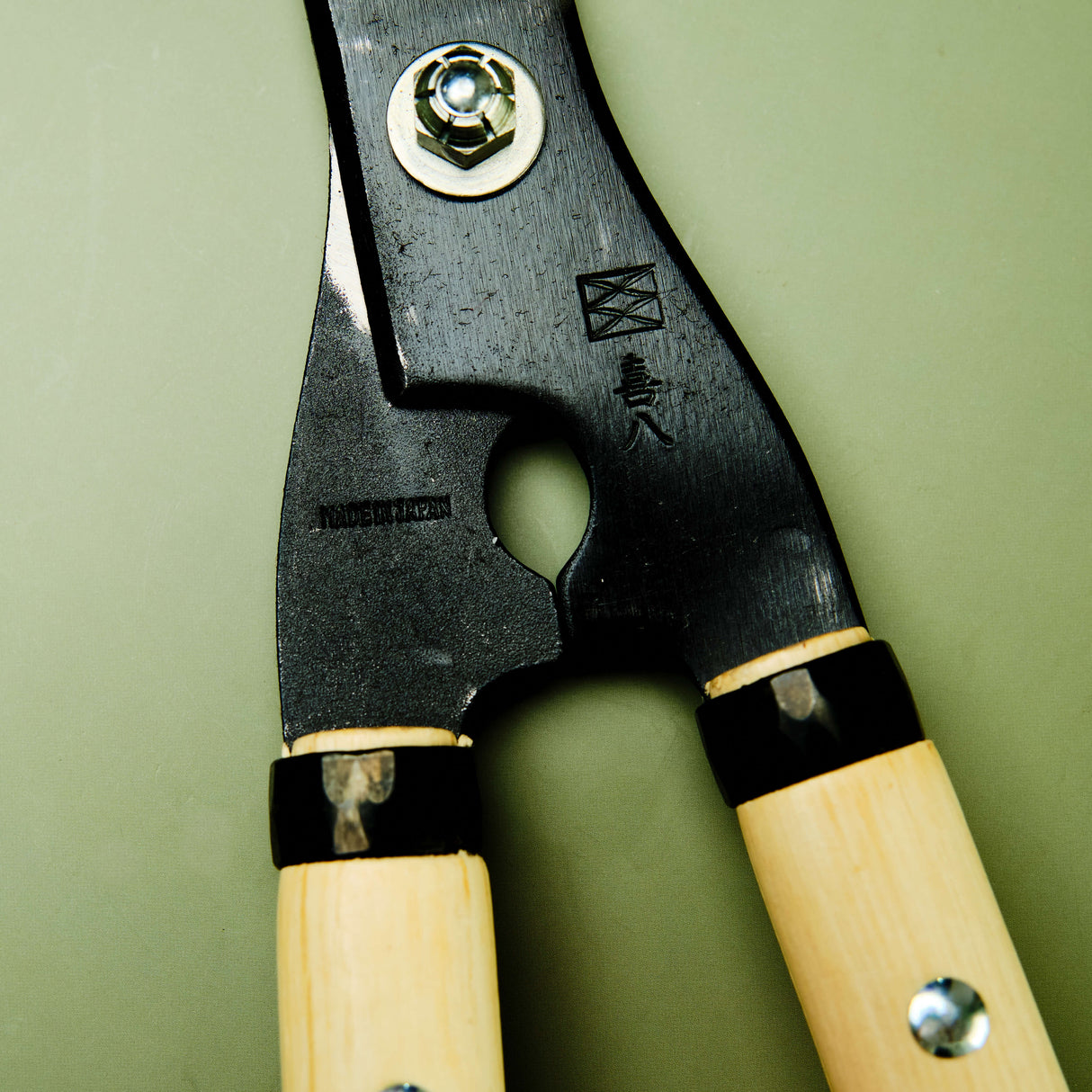 Eigata-Karikomi Hedge Shears - 240mm