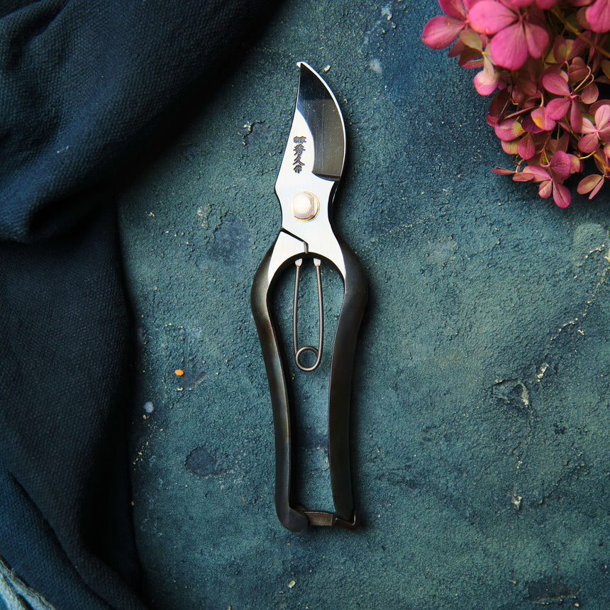 Handmade Japanese Secateurs & Budding Snips 200mm