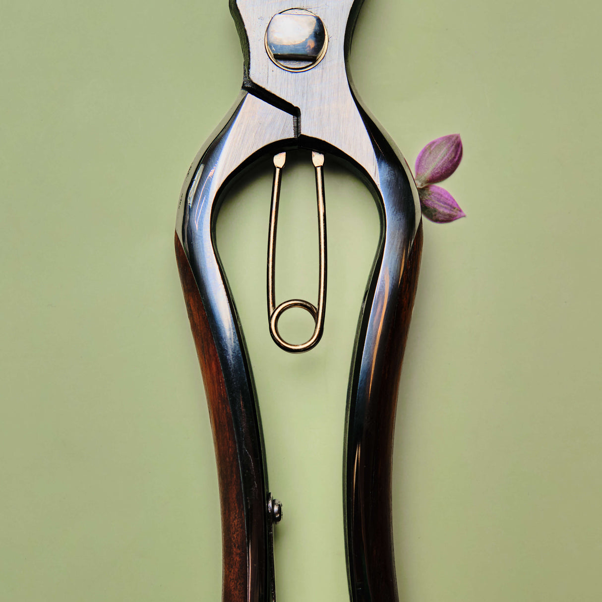 Handmade Japanese Bubinga Handle Secateurs - 200mm