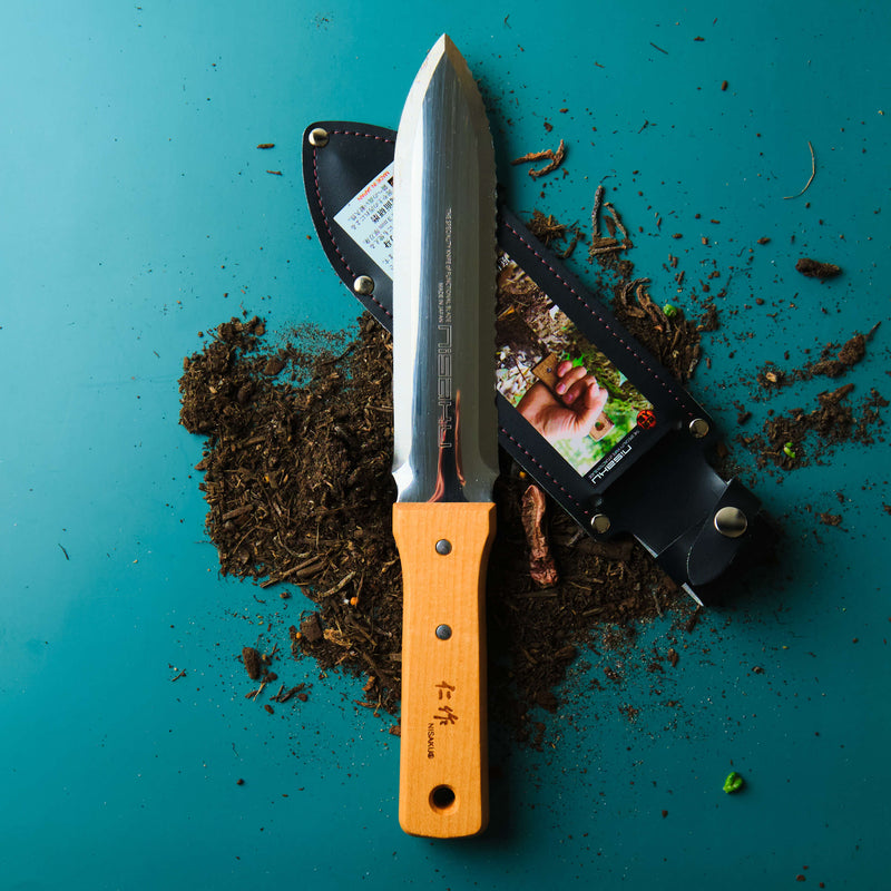 Nisaku Hori Hori Japanese stainless steel garden knife with wooden handle and vinyl sheath