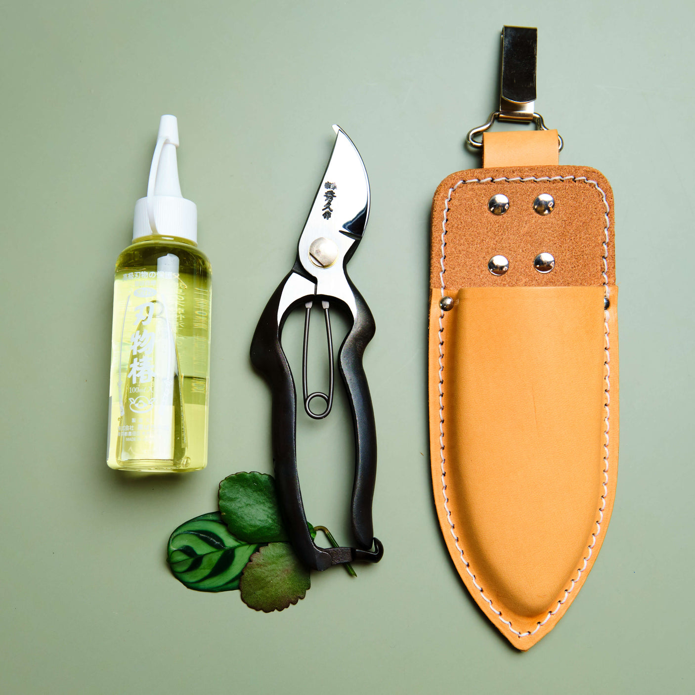 Handmade Japanese Secateurs Bundle - 180mm