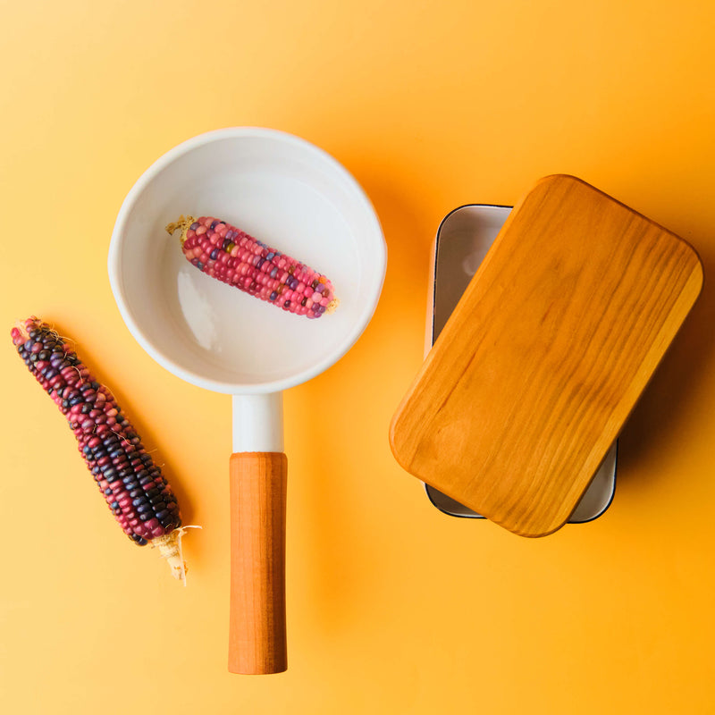 Noda Horo Enamel Milk Pan