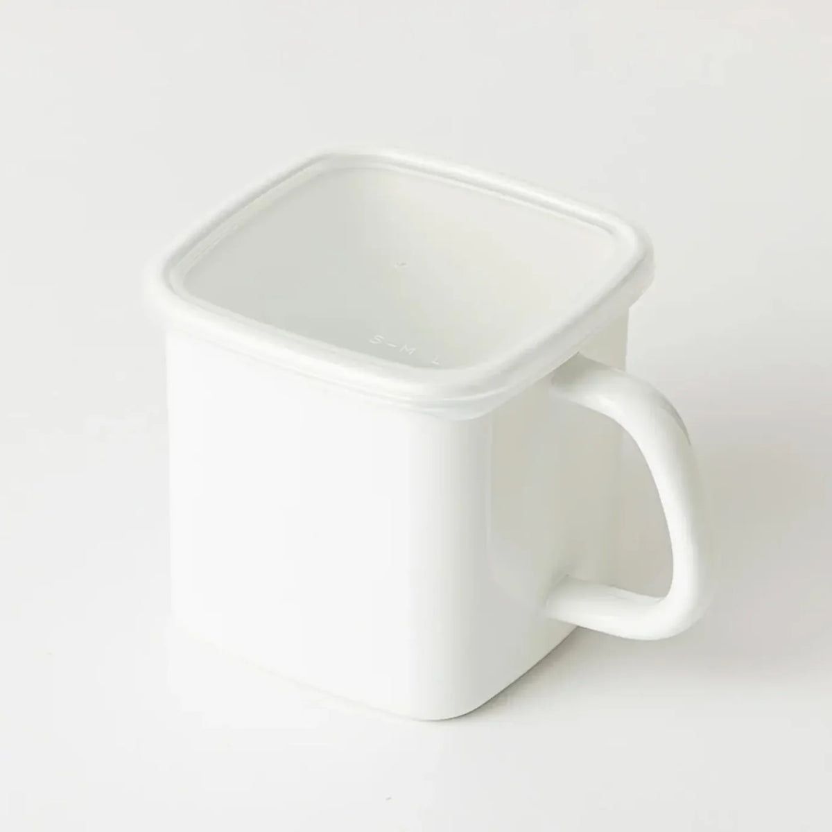 Noda Horo Enamel Square Storage Container with handle