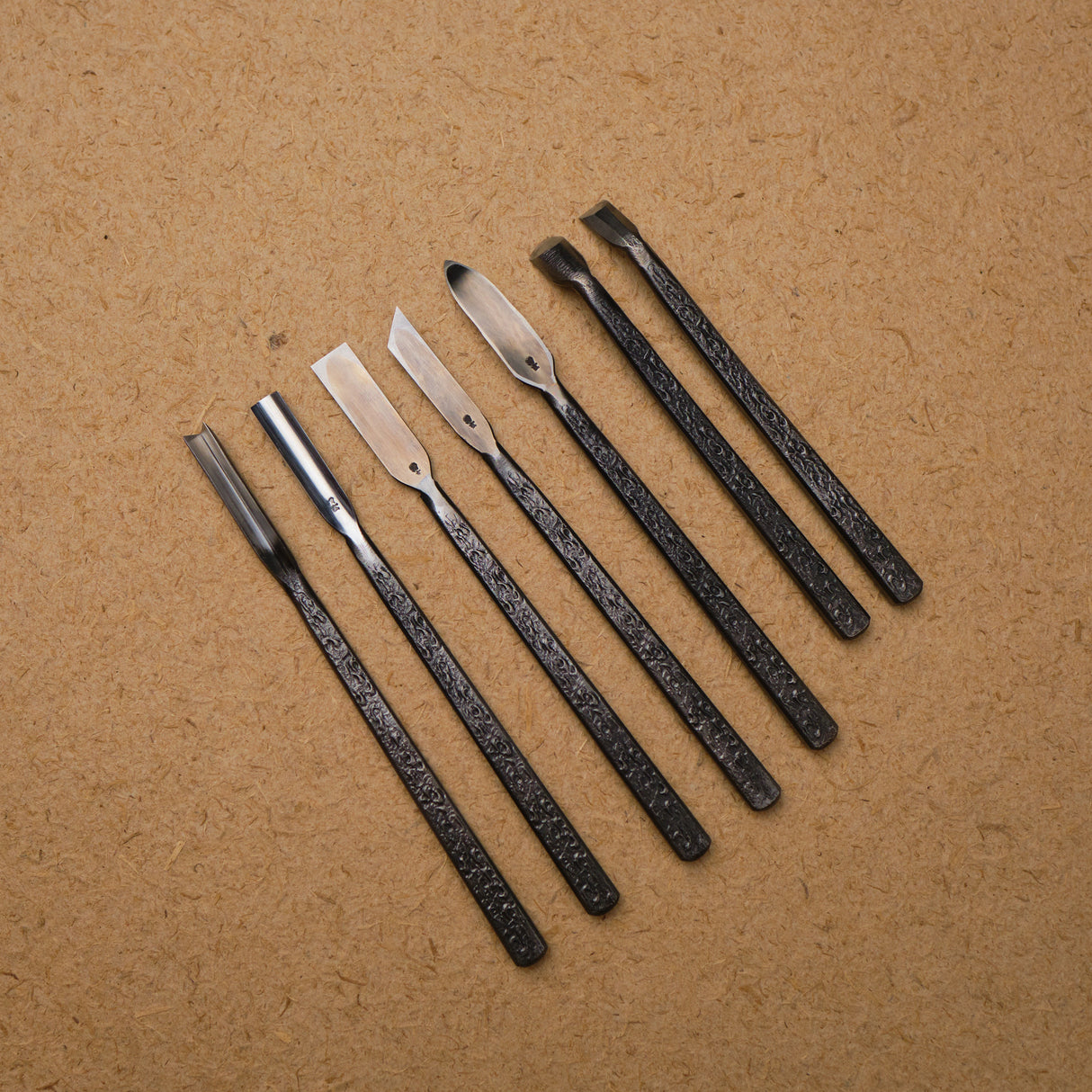 Ryu Carving 7 Piece Set