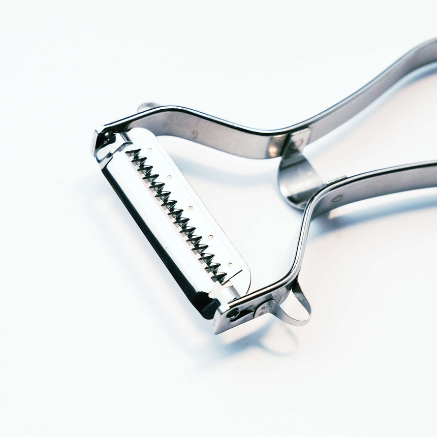 Shimomura Pro Grade Julienne Peeler - 2.5mm