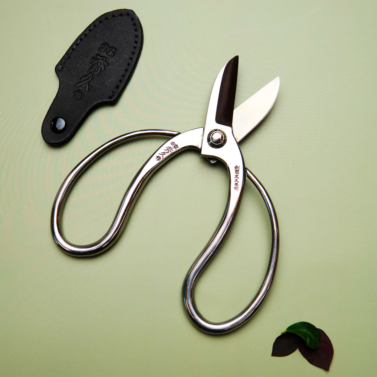 Handmade Japanese Stainless Steel Ikebana Scissors