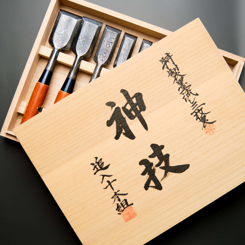Suminagashi Damascus Bench Chisel Set - Red Oak Handles