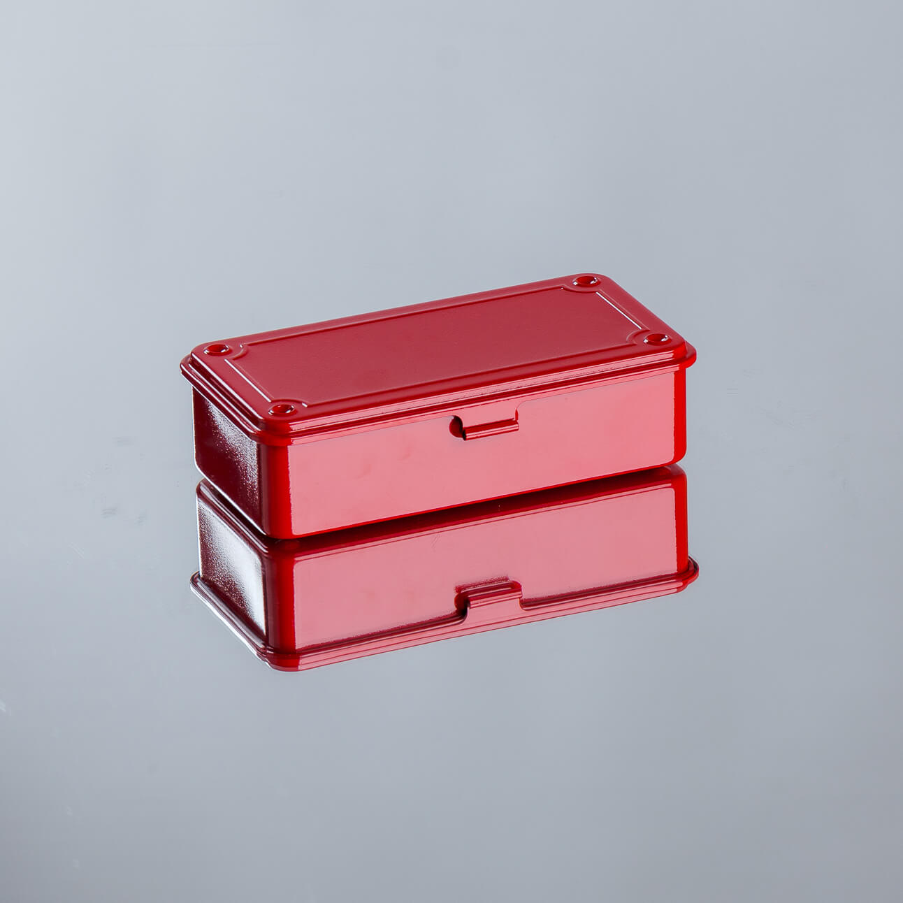 TOYO Trunk Shape Toolbox T-190 R (Red)