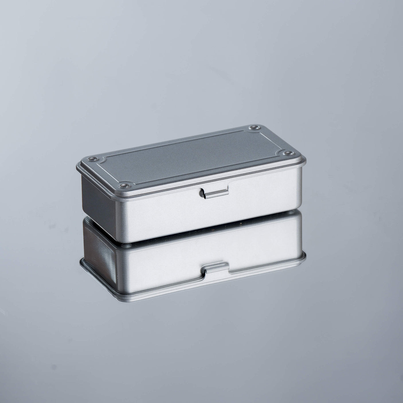 TOYO Trunk Shape Toolbox T-190 SV (Silver)