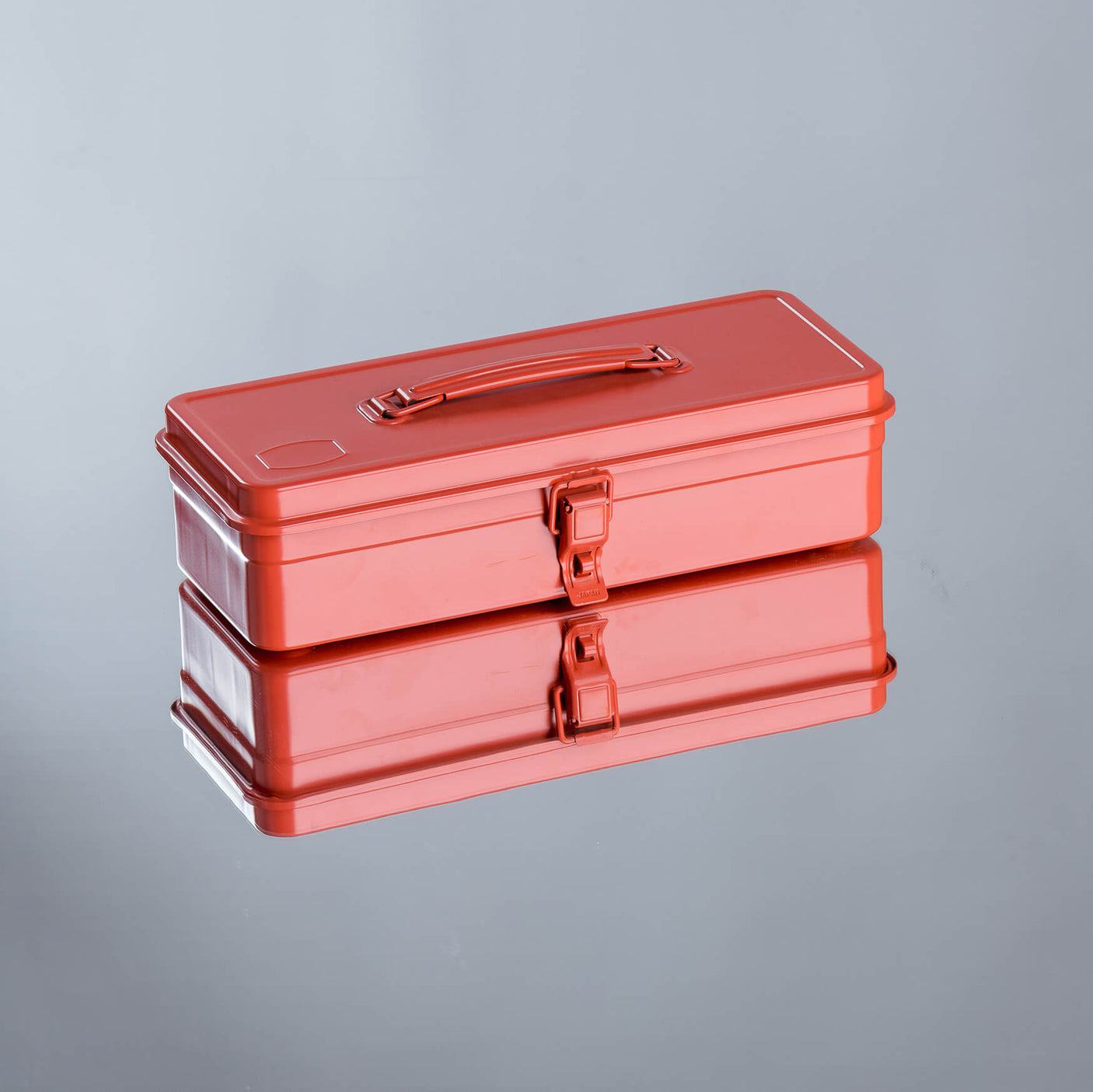 TOYO Trunk Shape Toolbox T-320 P0 (Living coral)