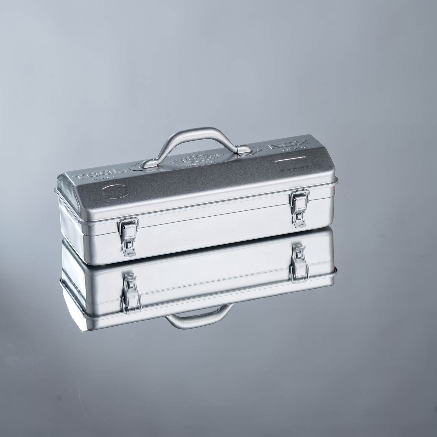 TOYO Camber-top Toolbox Y-410 SV (Silver)