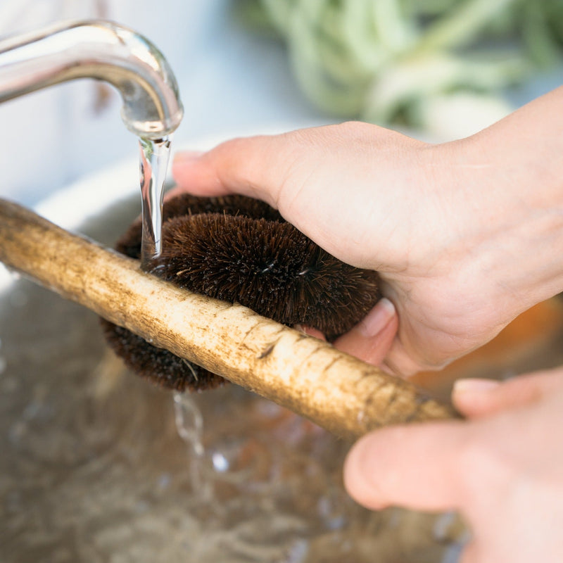 Takada TAWASHI Scrub Brush - Twist