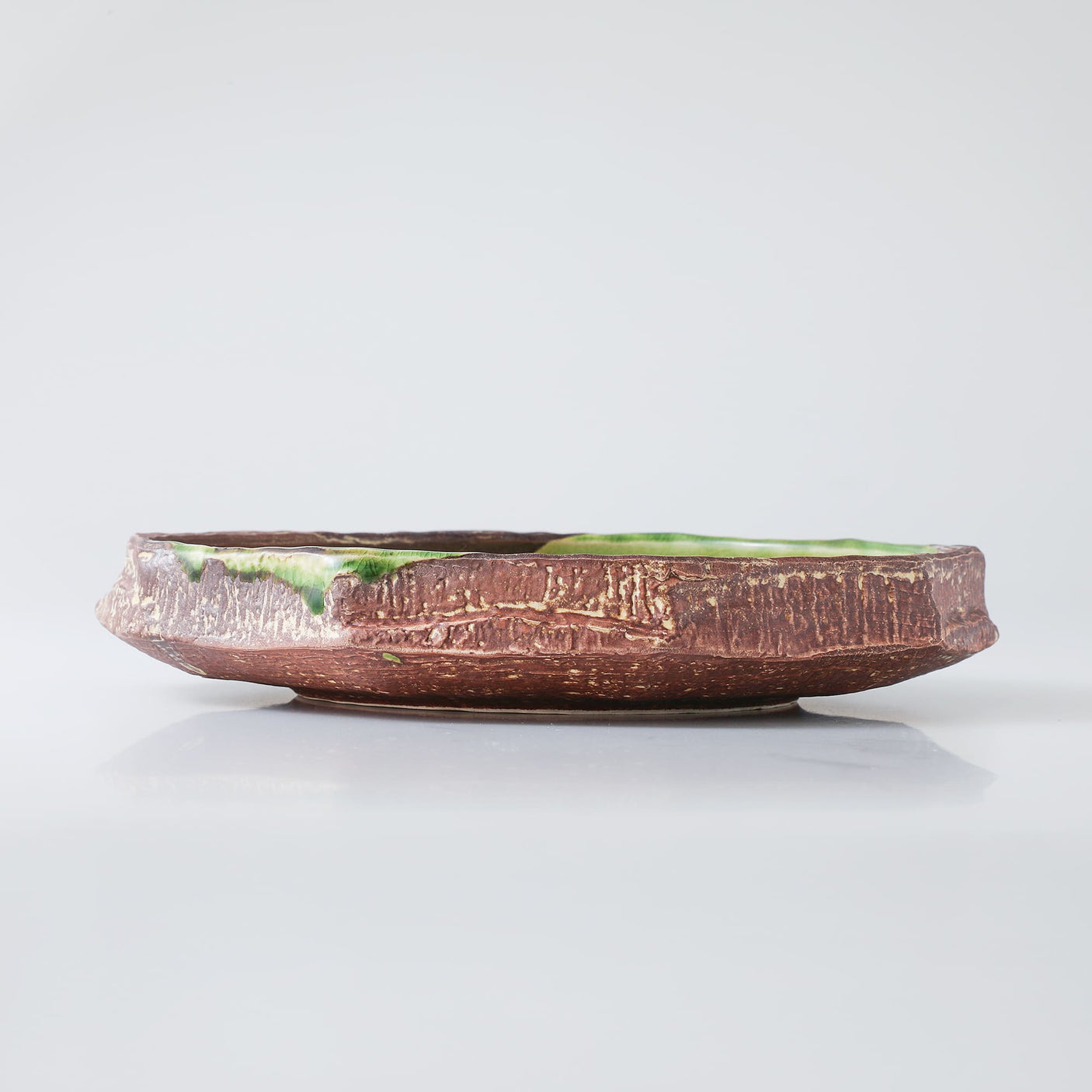 Lily Pad Round Ikebana Vase