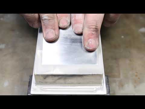 Suehiro Japanese Whetstone - New Cerax #8000 Grit (CR-8000-W Large)