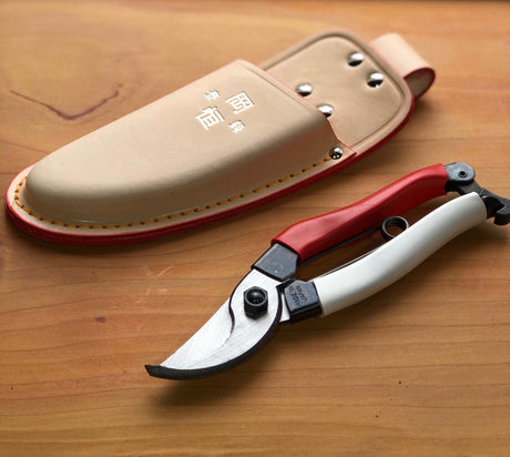 Okatsune Leather Holder for Pruning Shears - 200/210mm - Gardening Accessories - Japanese Tools Australia