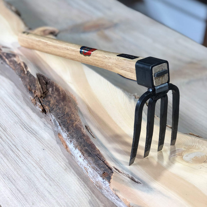 Short Handle 4 Tine Fork - Digging & Weeding - Japanese Tools Australia